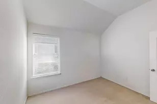 7544 Fresh Springs Rd, Fort Worth, TX 76120 - Photo 11