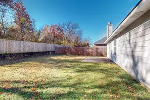 7544 Fresh Springs Rd, Fort Worth, TX 76120 - Photo 15