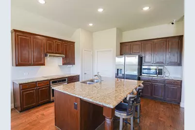 140 Independence Drive, Joshua, TX 76058 - Photo 5