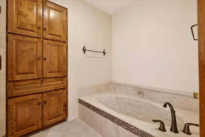 137 Creek Courts Drive, Trophy Club, TX 76262 - Photo 19