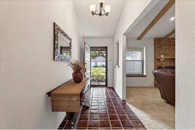 137 Creek Courts Drive, Trophy Club, TX 76262 - Photo 5