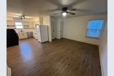 7300 Comanche Trail #4, Lake Worth, TX 76135 - Photo 9