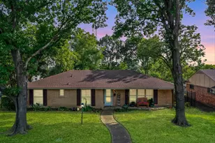 3483 Navajo Cir, Dallas, TX 75224 - Photo 1