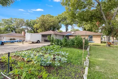 3483 Navajo Circle, Dallas, TX 75224 - Photo 25