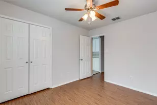 5137 Breeze Hollow Ct, Fort Worth, TX 76179 - Photo 5