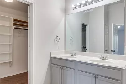 5137 Breeze Hollow Court, Fort Worth, TX 76179 - Photo 11