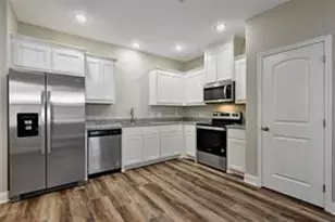 519 W Bond St, Denison, TX 75020 - Photo 5