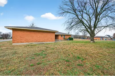 3928 W Houston Street, Sherman, TX 75092 - Photo 33