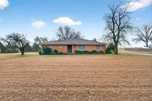 3928 W Houston St, Sherman, TX 75092 - Photo 1
