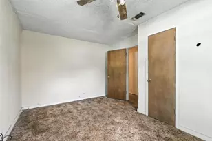 221 E 7th St, Weatherford, TX 76086 - Photo 23