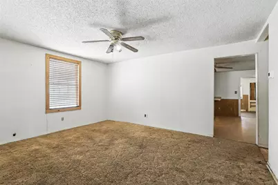 221 E 7th Street, Weatherford, TX 76086 - Photo 17