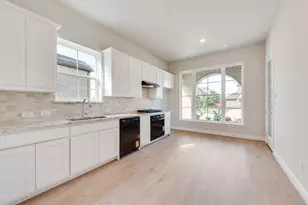 2704 Hartman Cir, Mansfield, TX 76063 - Photo 15