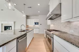 2704 Hartman Cir, Mansfield, TX 76063 - Photo 11