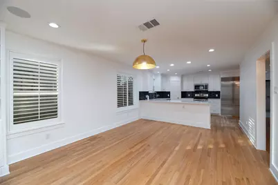 1223 E Waco Avenue, Dallas, TX 75216 - Photo 9