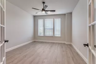 725 Seahawk St, Joshua, TX 76058 - Photo 13