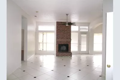 6006 Team Court, Arlington, TX 76018 - Photo 5