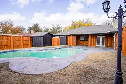 2302 Greenhill Drive, Carrollton, TX 75006 - Photo 9