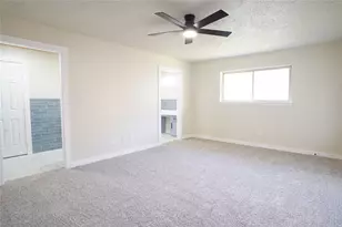 2302 Greenhill Dr, Carrollton, TX 75006 - Photo 11