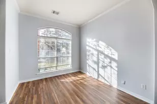 5541 Dunn Hill Dr, Fort Worth, TX 76137 - Photo 7