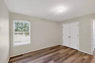 729 Ridgehill Dr, Burleson, TX 76028 - Photo 11