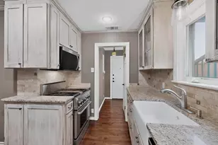 4810 Stanford Ave, Dallas, TX 75209 - Photo 9