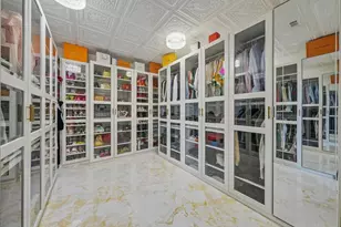 547 Breton Dr, Grand Prairie, TX 75052 - Photo 19