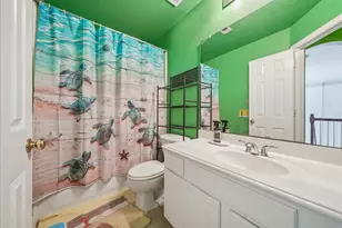 547 Breton Dr, Grand Prairie, TX 75052 - Photo 31