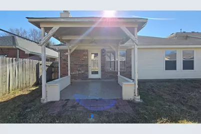 1056 Wood Brook Drive, Grand Prairie, TX 75052 - Photo 29