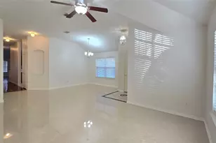 1056 Wood Brook Dr, Grand Prairie, TX 75052 - Photo 3