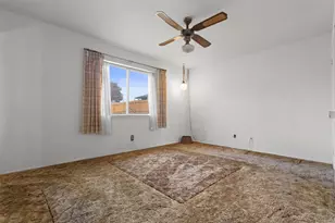 1509 Crockett St, Garland, TX 75042 - Photo 9