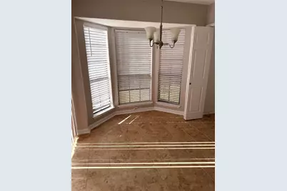 1000 Lamesa Court, Irving, TX 75063 - Photo 15