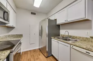 4427 Westminster Dr, Irving, TX 75038 - Photo 5