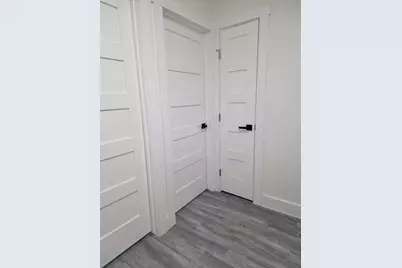 218 Redwood Street, Mesquite, TX 75181 - Photo 9