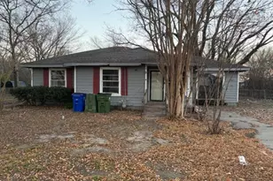 12010 Badger Dr, Balch Springs, TX 75180 - Photo 21