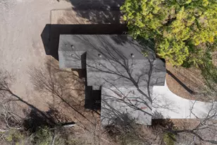 912 Netherland Dr, Seagoville, TX 75159 - Photo 3