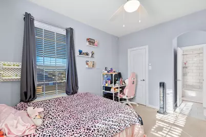 1709 E Branch Hollow Drive, Carrollton, TX 75007 - Photo 21