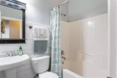 106 Foxwood Lane, Red Oak, TX 75154 - Photo 13