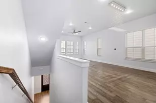 203 S Village Way, Lewisville, TX 75057 - Photo 5