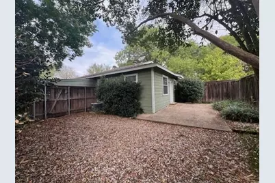 304 Oak Street, McKinney, TX 75069 - Photo 19