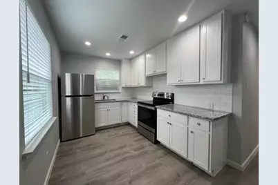 304 Oak Street, McKinney, TX 75069 - Photo 3