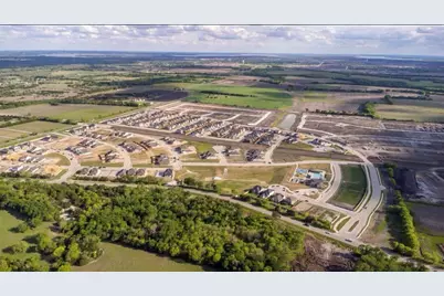 511 Clover Creek Drive, McKinney, TX 75071 - Photo 11