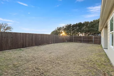 1645 Shadow Hawk Drive, Fort Worth, TX 76052 - Photo 29