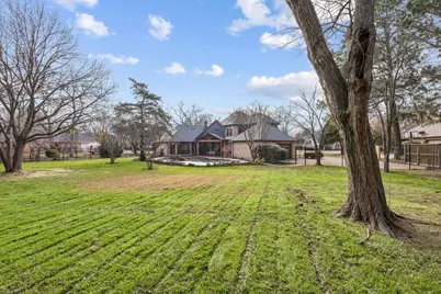 104 Royal Oaks Drive, Double Oak, TX 75077 - Photo 13