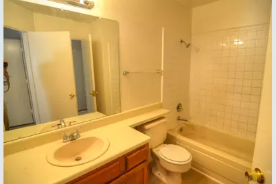 10500 Lake June Road #B07, Dallas, TX 75217 - Photo 5