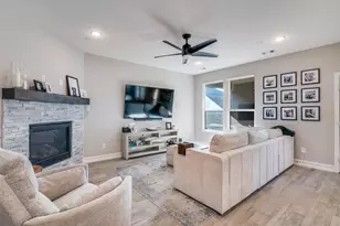 1510 Bellingham Ln, Garland, TX 75044 - Photo 5