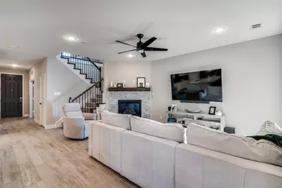 1510 Bellingham Lane, Garland, TX 75044 - Photo 3