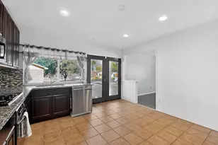 2026 Wildrose Ct, Carrollton, TX 75007 - Photo 7