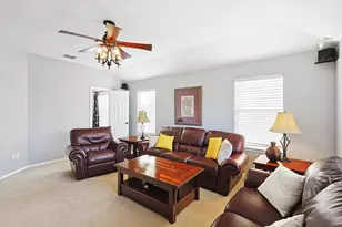 501 Maple Leaf Ln, McKinney, TX 75071 - Photo 23