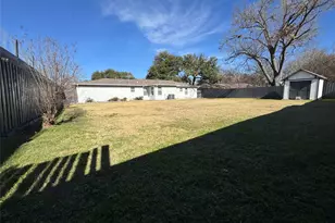 1808 Annette Dr, Irving, TX 75061 - Photo 29