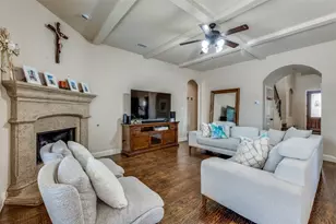 12223 Jackson Creek Dr, Dallas, TX 75243 - Photo 5